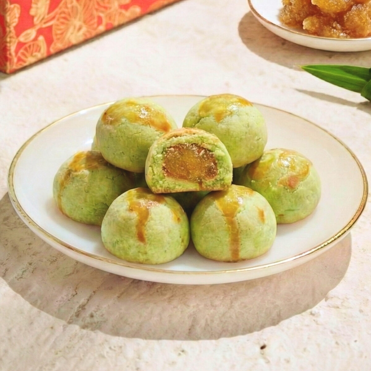 Pandan Pineapple Balls - Mdm Ling Bakery