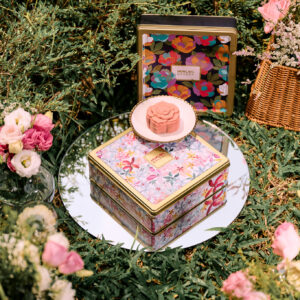 The Painted Garden (Traditional/Assorted Mooncakes)